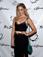 Christina Collard nude